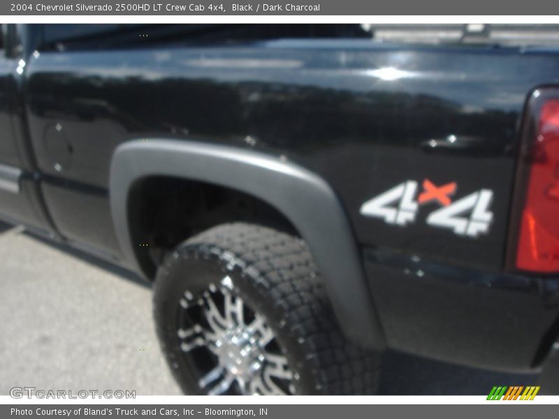 Black / Dark Charcoal 2004 Chevrolet Silverado 2500HD LT Crew Cab 4x4