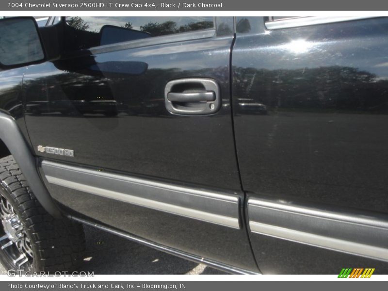 Black / Dark Charcoal 2004 Chevrolet Silverado 2500HD LT Crew Cab 4x4