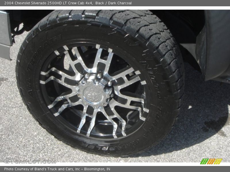 Black / Dark Charcoal 2004 Chevrolet Silverado 2500HD LT Crew Cab 4x4