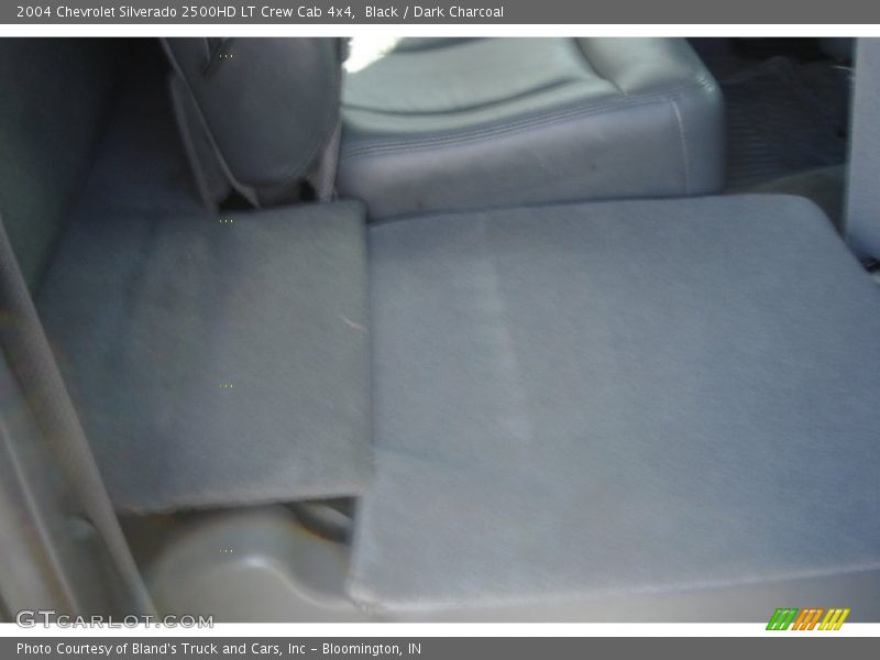 Black / Dark Charcoal 2004 Chevrolet Silverado 2500HD LT Crew Cab 4x4