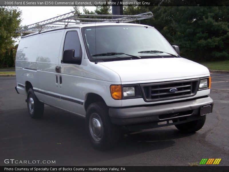 Oxford White / Medium Flint Grey 2006 Ford E Series Van E350 Commercial Extended