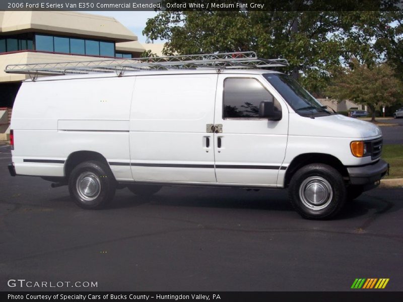 Oxford White / Medium Flint Grey 2006 Ford E Series Van E350 Commercial Extended