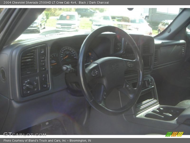 Black / Dark Charcoal 2004 Chevrolet Silverado 2500HD LT Crew Cab 4x4