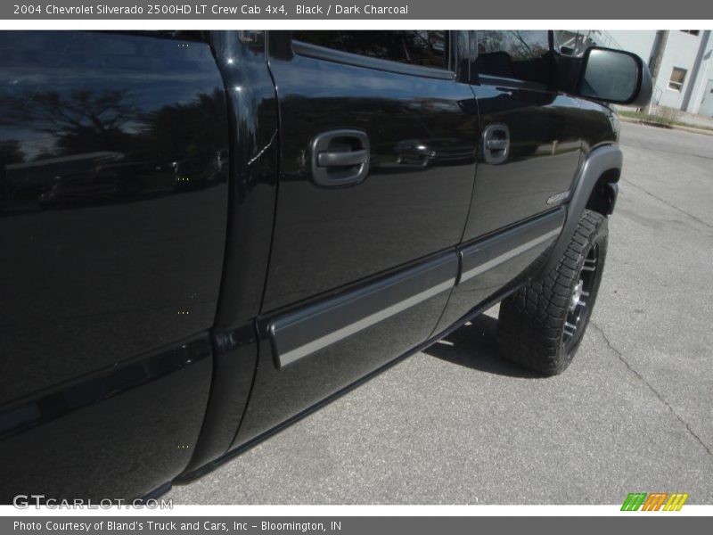 Black / Dark Charcoal 2004 Chevrolet Silverado 2500HD LT Crew Cab 4x4