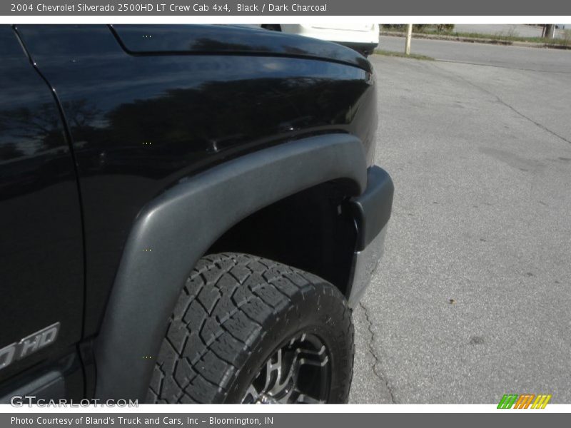 Black / Dark Charcoal 2004 Chevrolet Silverado 2500HD LT Crew Cab 4x4