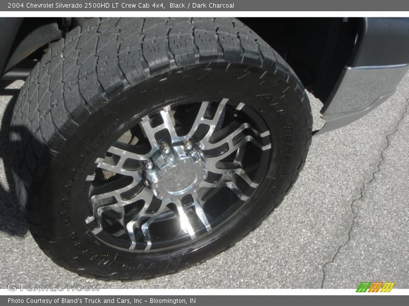 Black / Dark Charcoal 2004 Chevrolet Silverado 2500HD LT Crew Cab 4x4