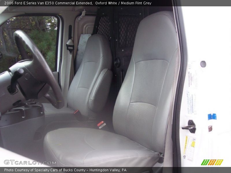 Oxford White / Medium Flint Grey 2006 Ford E Series Van E350 Commercial Extended