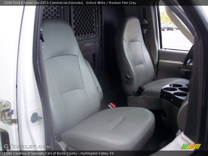 Oxford White / Medium Flint Grey 2006 Ford E Series Van E350 Commercial Extended