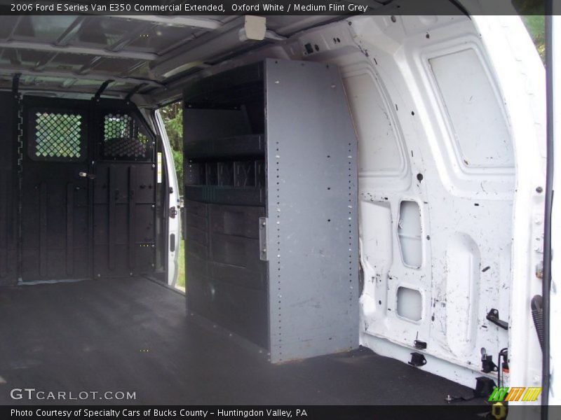 Oxford White / Medium Flint Grey 2006 Ford E Series Van E350 Commercial Extended