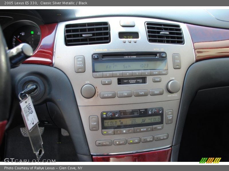 Classic Silver Metallic / Black 2005 Lexus ES 330