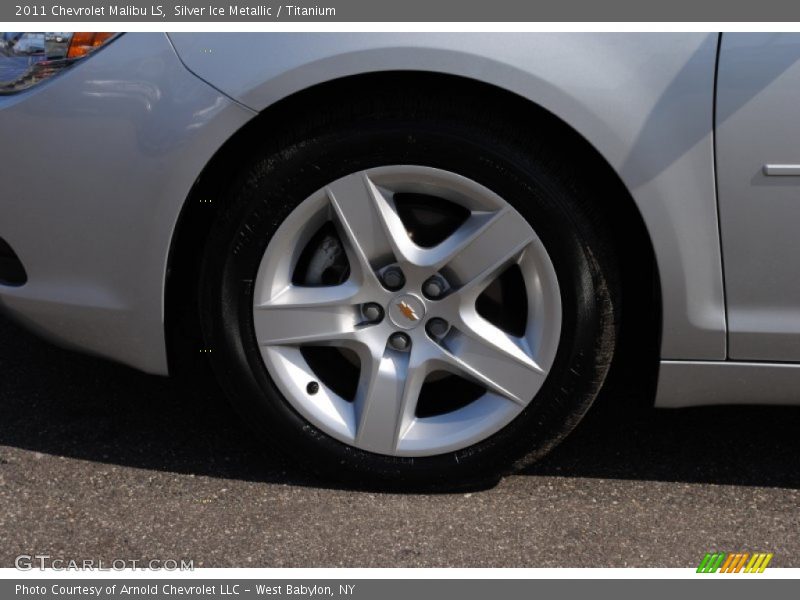 Silver Ice Metallic / Titanium 2011 Chevrolet Malibu LS