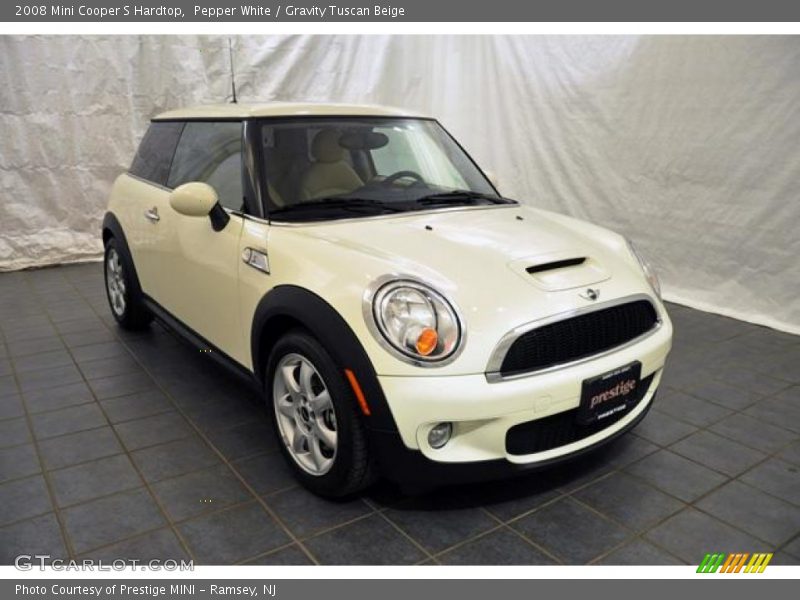 Pepper White / Gravity Tuscan Beige 2008 Mini Cooper S Hardtop