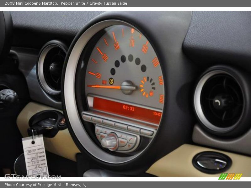 Pepper White / Gravity Tuscan Beige 2008 Mini Cooper S Hardtop
