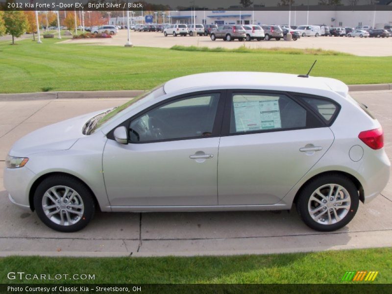 Bright Silver / Black 2012 Kia Forte 5-Door EX