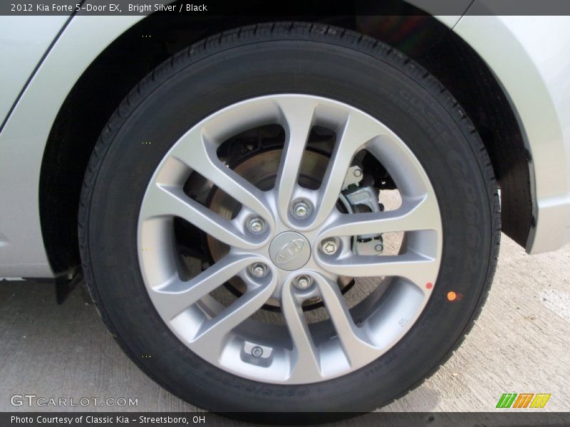 Bright Silver / Black 2012 Kia Forte 5-Door EX