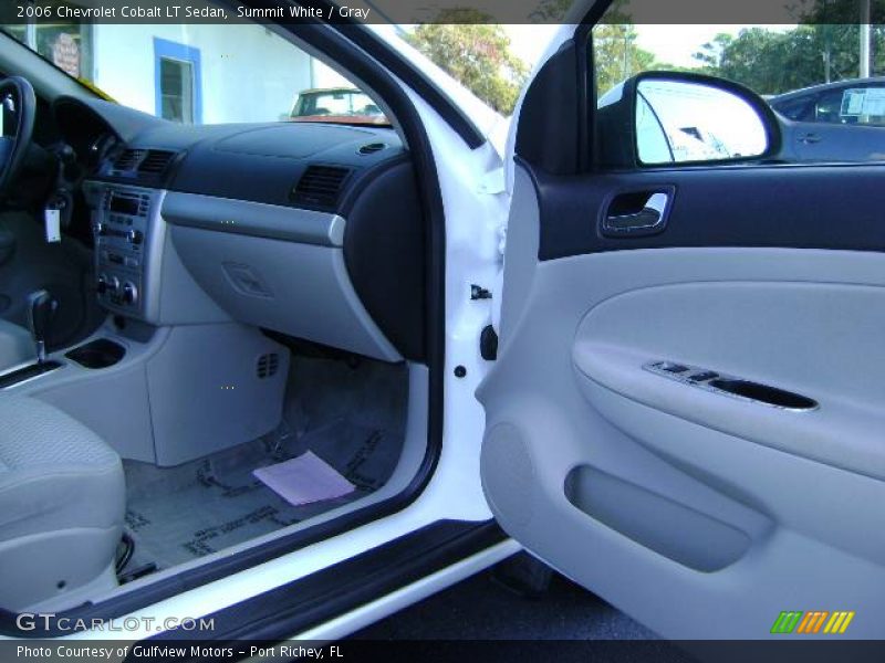 Summit White / Gray 2006 Chevrolet Cobalt LT Sedan