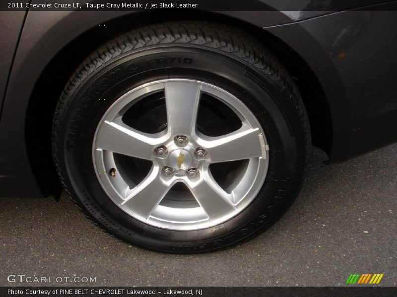 Taupe Gray Metallic / Jet Black Leather 2011 Chevrolet Cruze LT