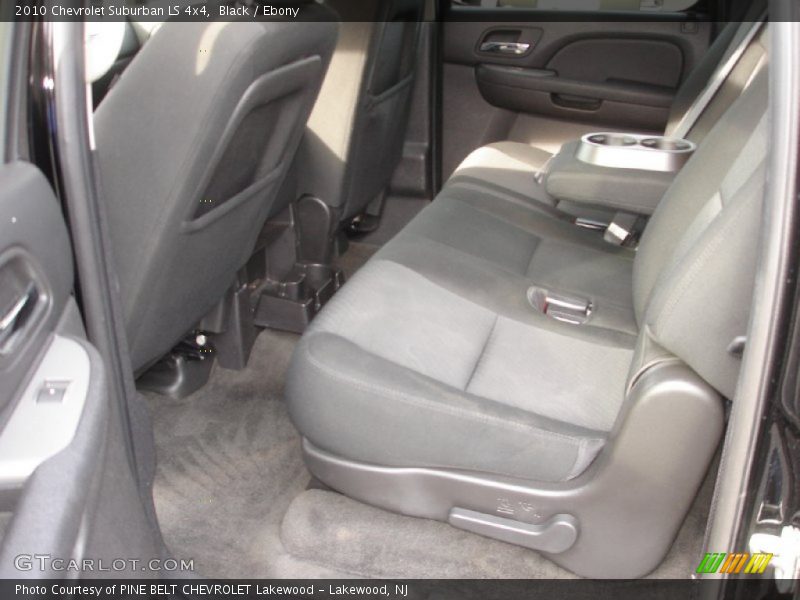 Black / Ebony 2010 Chevrolet Suburban LS 4x4