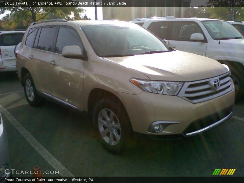 Sandy Beach Metallic / Sand Beige 2011 Toyota Highlander SE 4WD