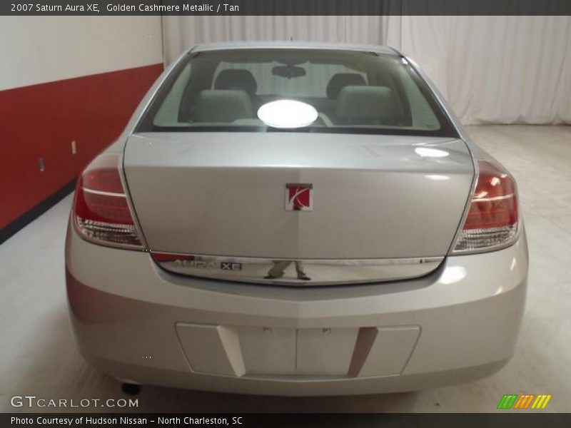 Golden Cashmere Metallic / Tan 2007 Saturn Aura XE