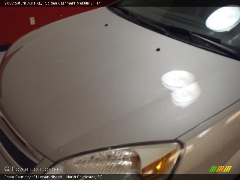 Golden Cashmere Metallic / Tan 2007 Saturn Aura XE