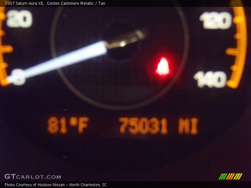 Golden Cashmere Metallic / Tan 2007 Saturn Aura XE
