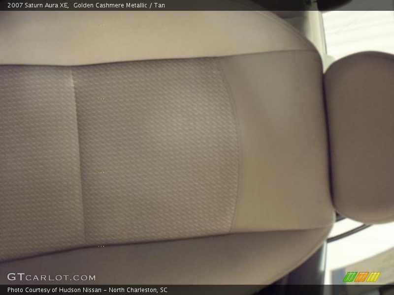 Golden Cashmere Metallic / Tan 2007 Saturn Aura XE