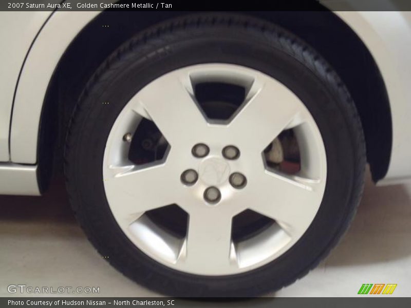 Golden Cashmere Metallic / Tan 2007 Saturn Aura XE