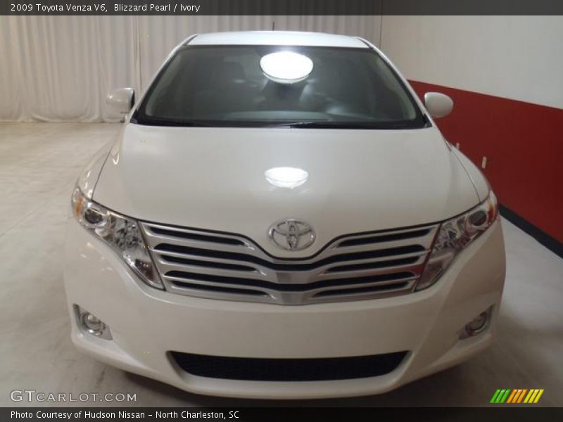 Blizzard Pearl / Ivory 2009 Toyota Venza V6