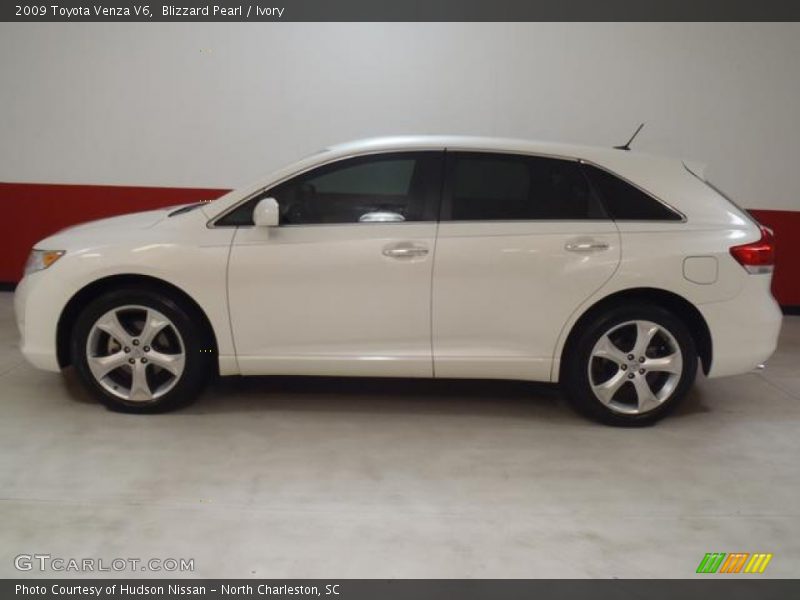 Blizzard Pearl / Ivory 2009 Toyota Venza V6