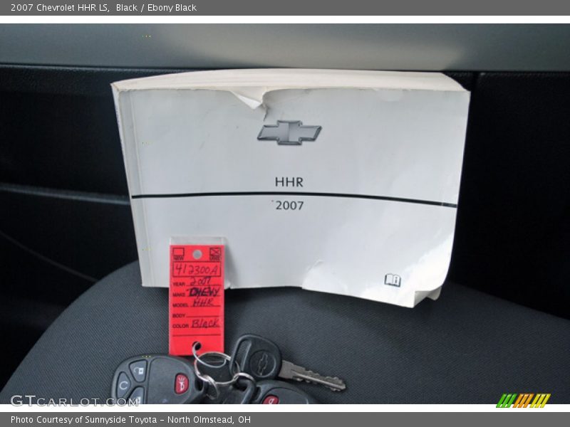 Black / Ebony Black 2007 Chevrolet HHR LS
