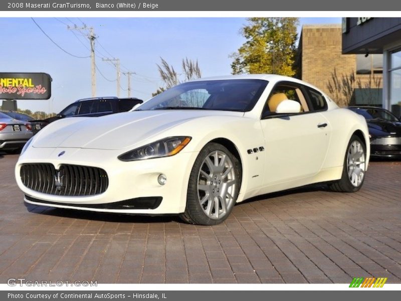 Front 3/4 View of 2008 GranTurismo 