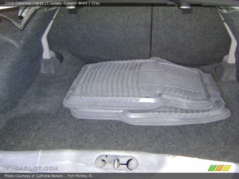 Summit White / Gray 2006 Chevrolet Cobalt LT Sedan