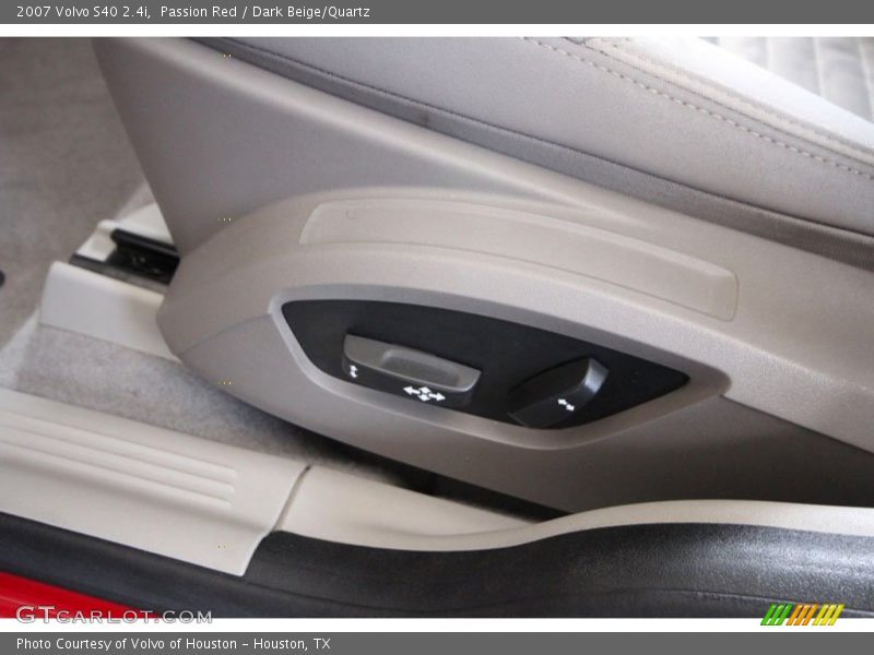 Passion Red / Dark Beige/Quartz 2007 Volvo S40 2.4i
