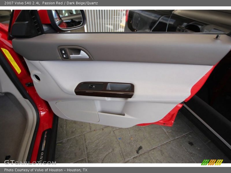 Passion Red / Dark Beige/Quartz 2007 Volvo S40 2.4i