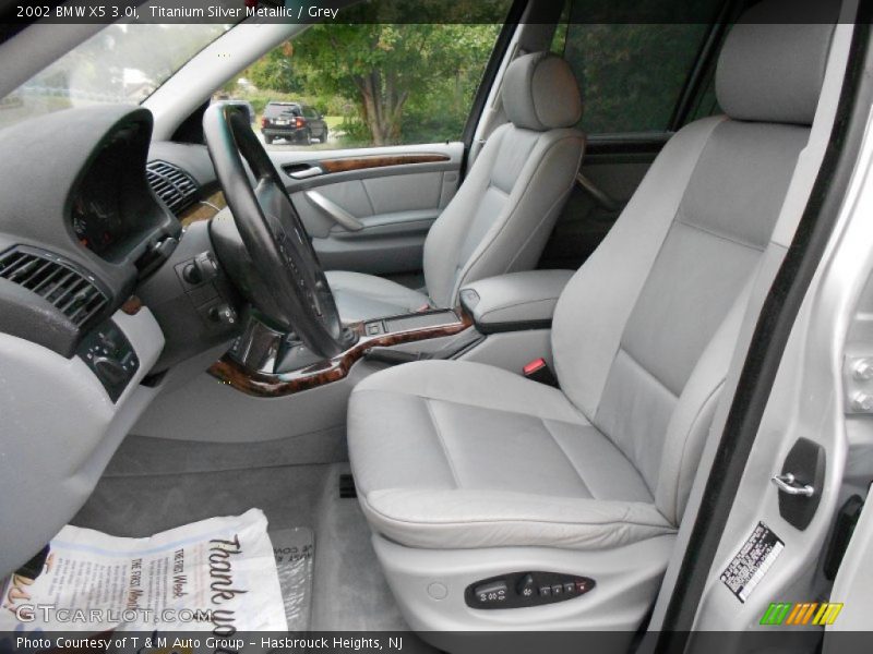 Titanium Silver Metallic / Grey 2002 BMW X5 3.0i