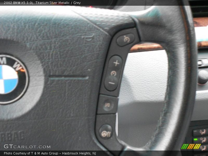Titanium Silver Metallic / Grey 2002 BMW X5 3.0i