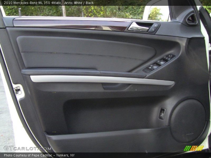 Arctic White / Black 2010 Mercedes-Benz ML 350 4Matic