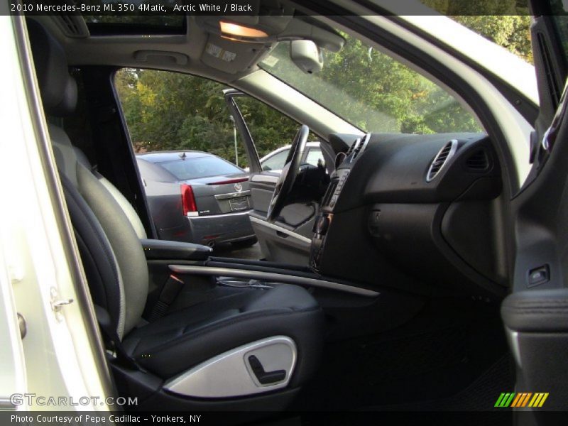 Arctic White / Black 2010 Mercedes-Benz ML 350 4Matic