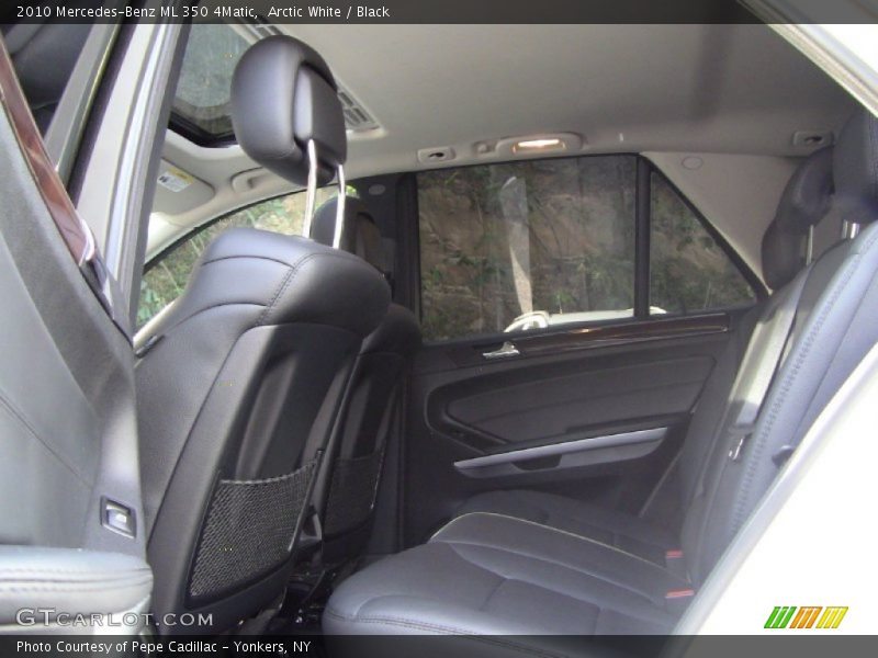 Arctic White / Black 2010 Mercedes-Benz ML 350 4Matic