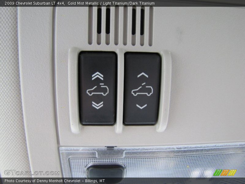 Gold Mist Metallic / Light Titanium/Dark Titanium 2009 Chevrolet Suburban LT 4x4