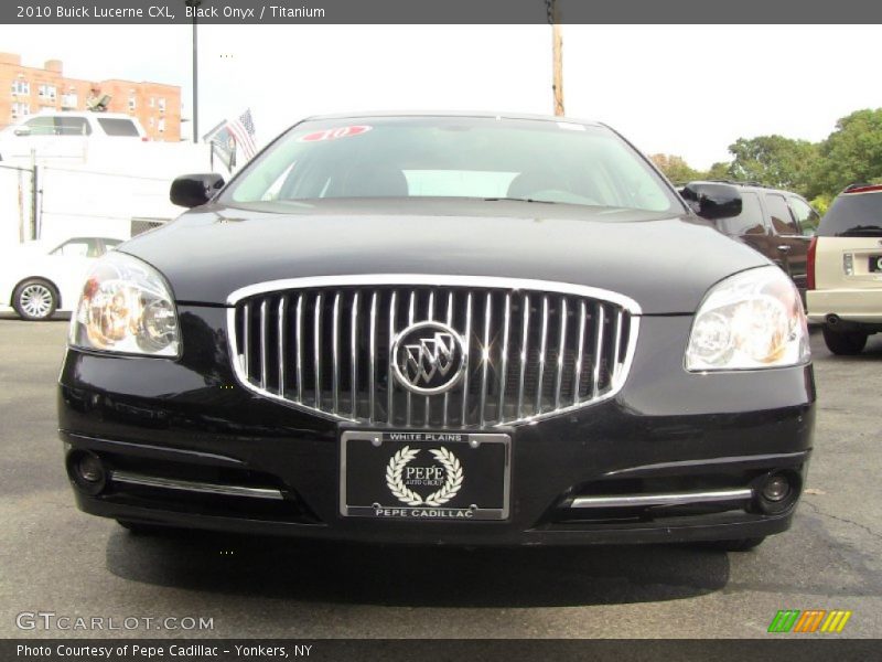 Black Onyx / Titanium 2010 Buick Lucerne CXL