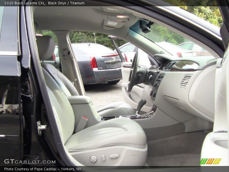 Black Onyx / Titanium 2010 Buick Lucerne CXL