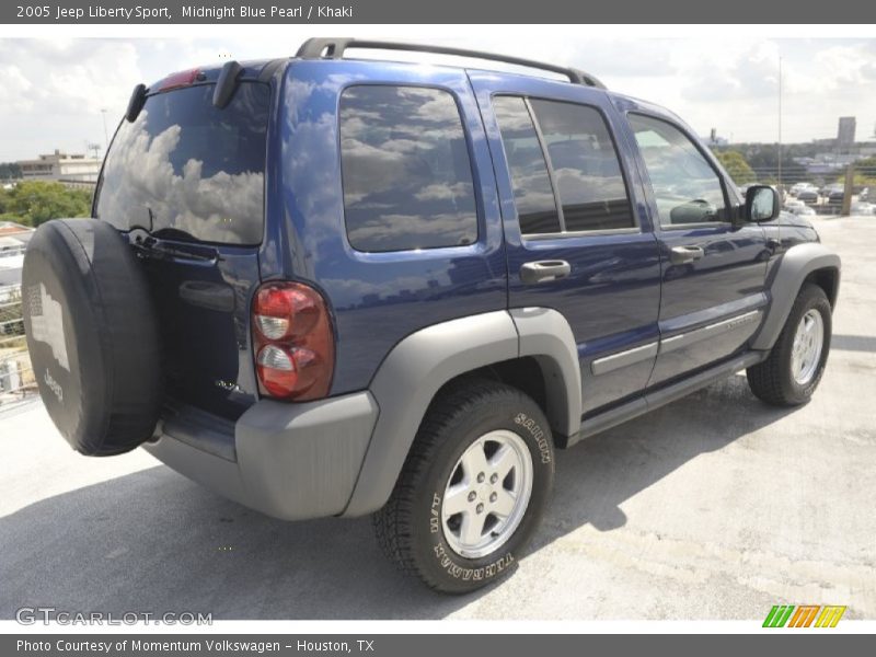 Midnight Blue Pearl / Khaki 2005 Jeep Liberty Sport