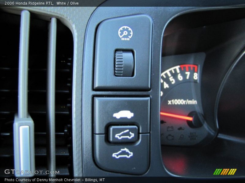 White / Olive 2006 Honda Ridgeline RTL