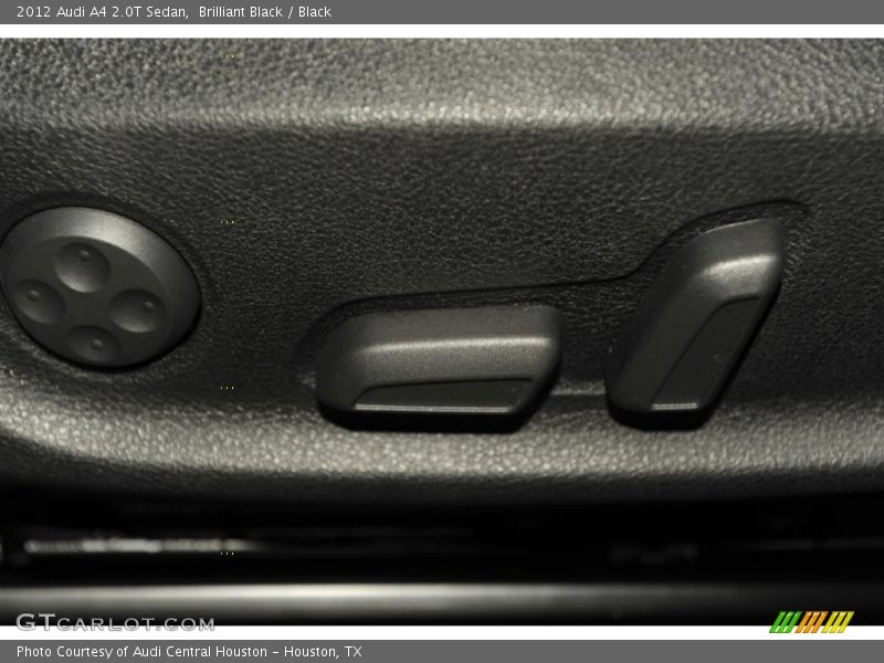 Brilliant Black / Black 2012 Audi A4 2.0T Sedan