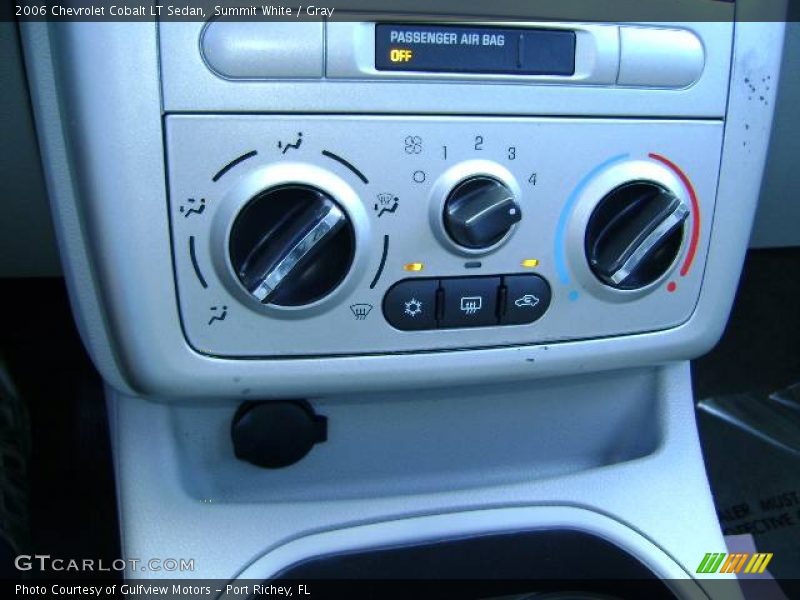 Summit White / Gray 2006 Chevrolet Cobalt LT Sedan