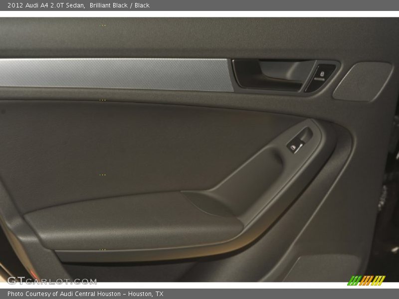 Brilliant Black / Black 2012 Audi A4 2.0T Sedan