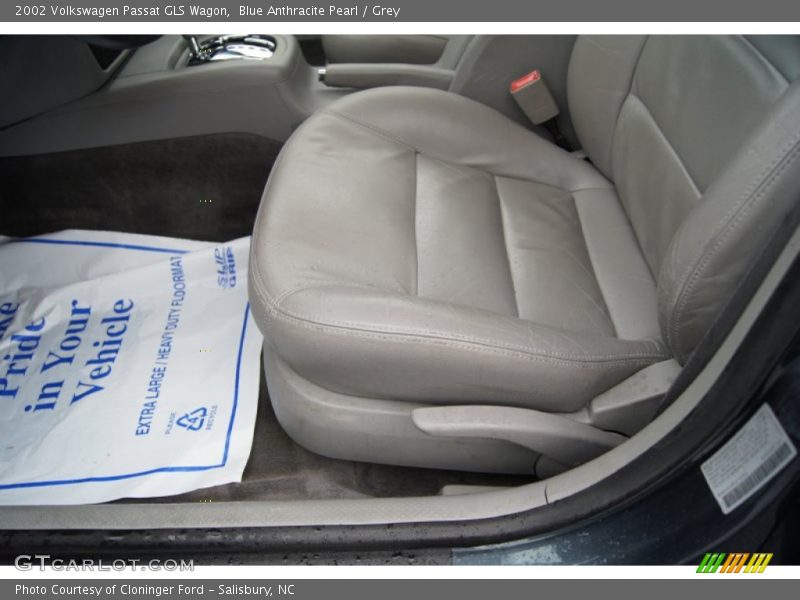 Blue Anthracite Pearl / Grey 2002 Volkswagen Passat GLS Wagon