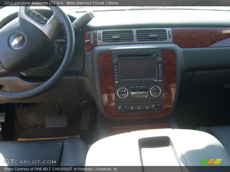 White Diamond Tricoat / Ebony 2012 Chevrolet Avalanche LTZ 4x4